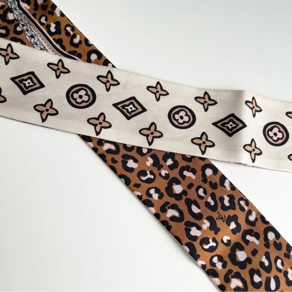 Louis Vuitton Creme Silk Wild at Heart BB Bandeau Scarf - Picture 4 of 8